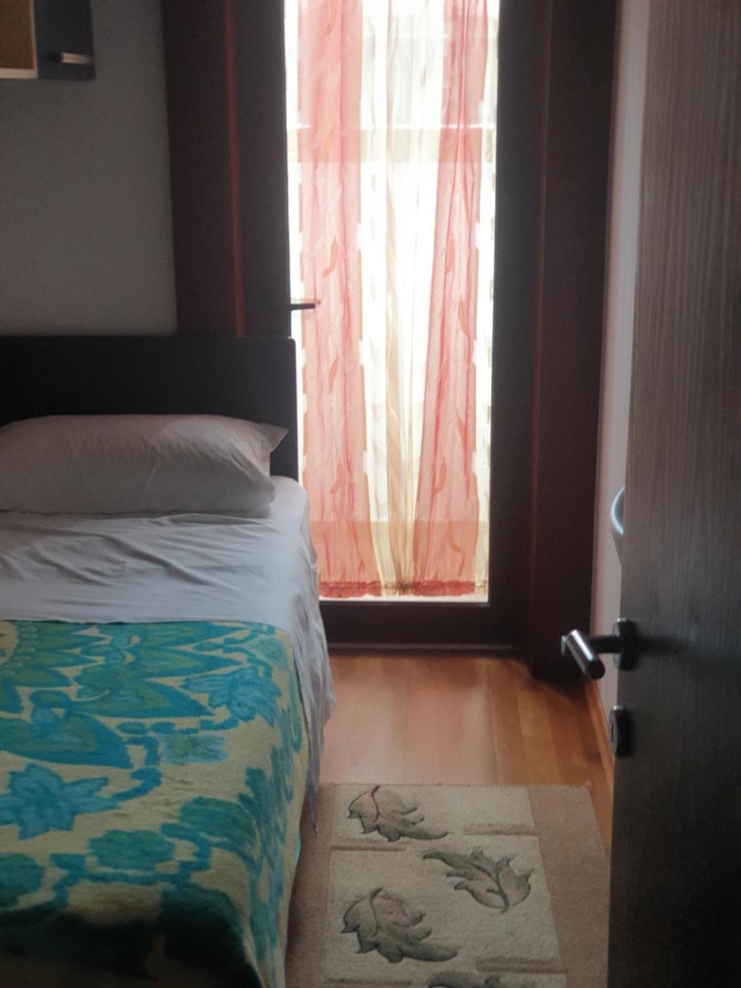 דירות טיראנה Cozy Nest Ledi מראה חיצוני תמונה